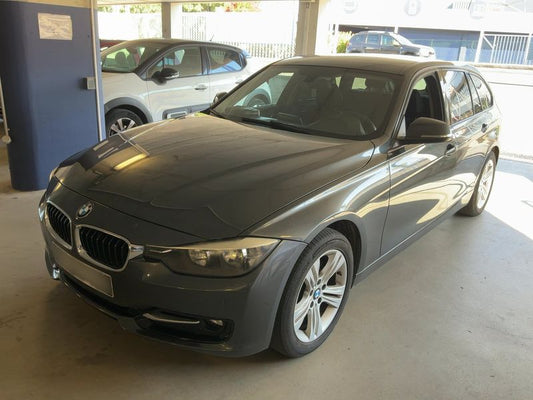 BMW 3er 318d xDrive 2015
