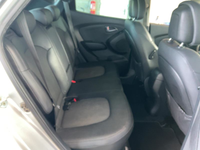 Hyundai ix35 1.7 CRDi Sensation Blue 2WD 2014 – снимка 19