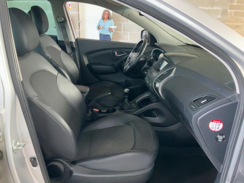 Hyundai ix35 1.7 CRDi Sensation Blue 2WD 2014 – снимка 16