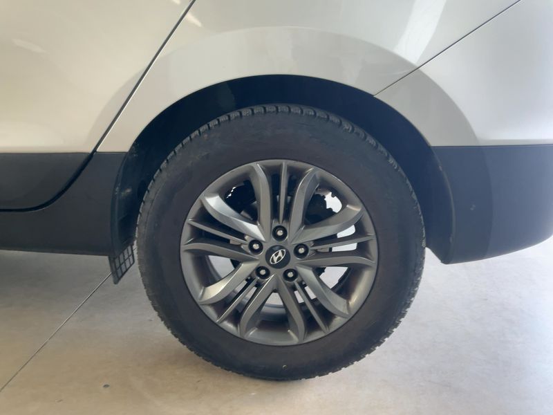 Hyundai ix35 1.7 CRDi Sensation Blue 2WD 2014 – снимка 5