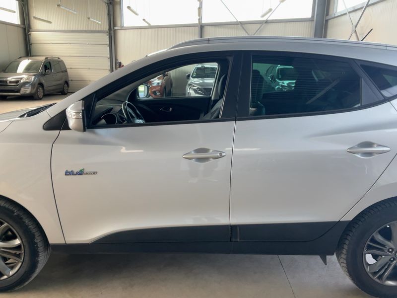 Hyundai ix35 1.7 CRDi Sensation Blue 2WD 2014 – снимка 4
