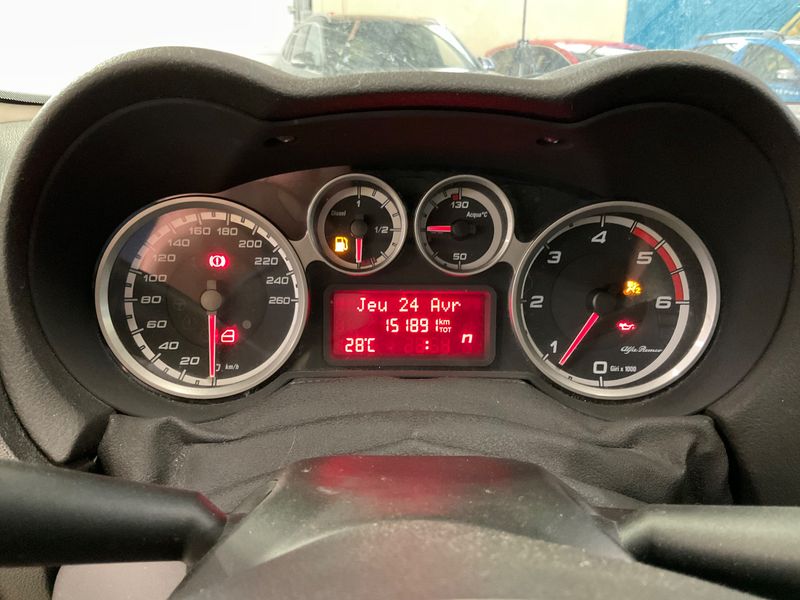 Alfa Romeo MiTo 1.3 JTD Distinctive 2009 – снимка 4