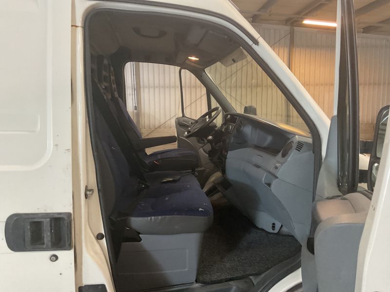 Iveco Daily 2.3 Diesel HKa 29 L Radstand 3000 2008 – снимка 3