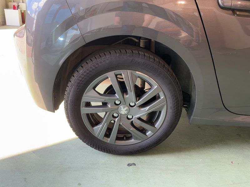 Peugeot 208 1.2 PureTech Active Pack 2022 – снимка 9