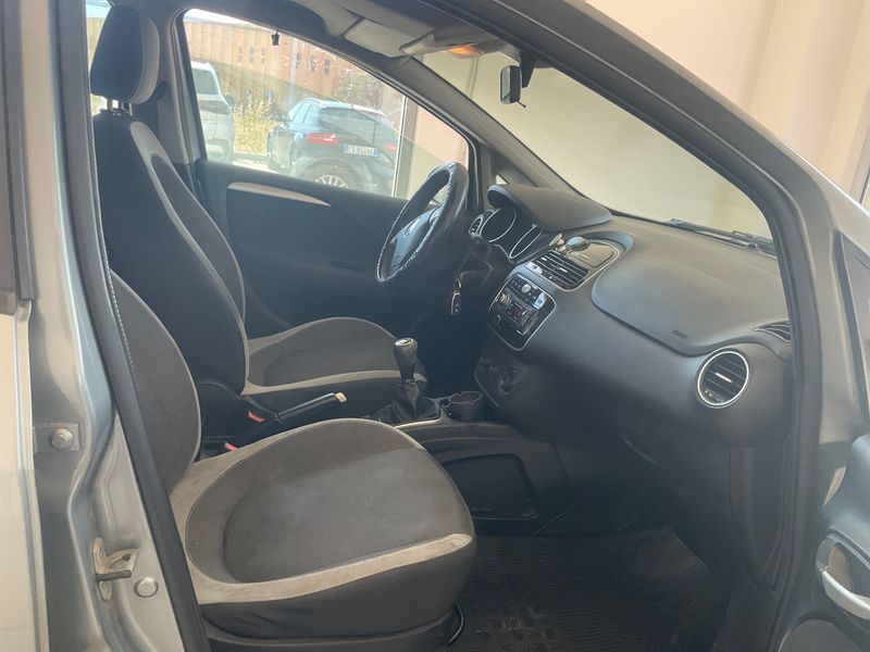 Fiat Punto 1.3 M-Jet Easy 2012 – снимка 3