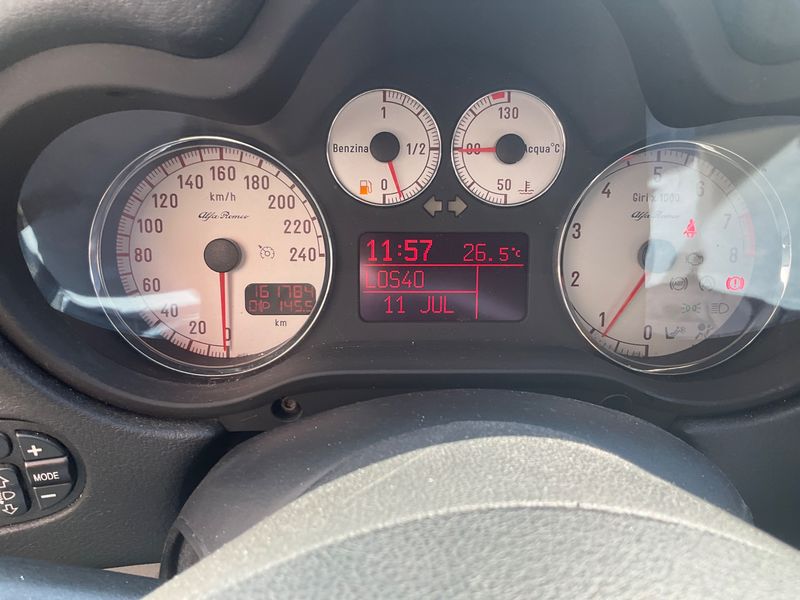 Alfa Romeo Alfa 147 1.6 TS ECO Progression 2005 – снимка 4