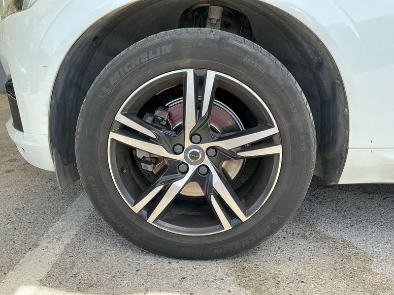 Volvo XC60 2.0 D4 R-Design 2WD 2018 – снимка 3