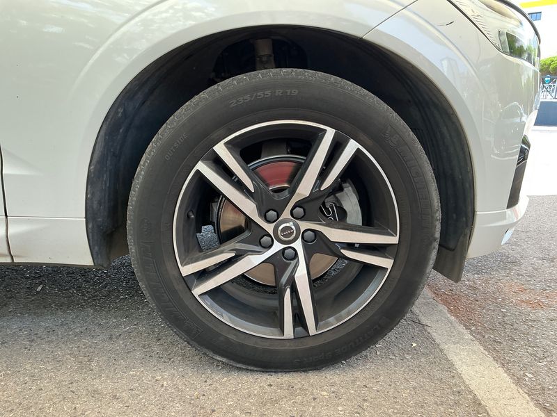 Volvo XC60 2.0 D4 R-Design 2WD 2018 – снимка 11
