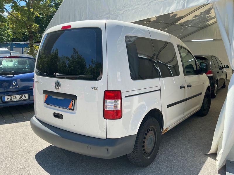 Volkswagen Caddy 1.9 TDI Kombi 2007 – снимка 2
