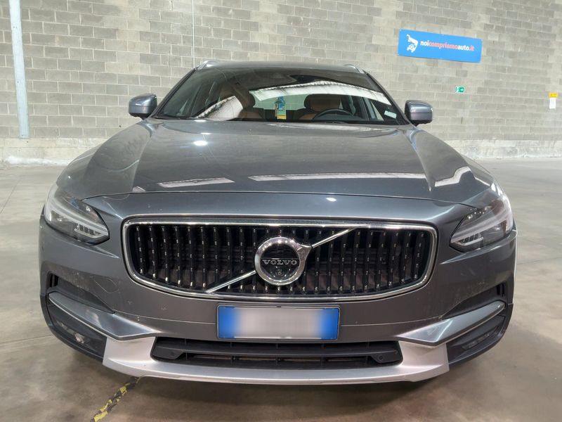 Volvo V90 Cross Country 2.0 D5 Pro AWD 2017 – снимка 14