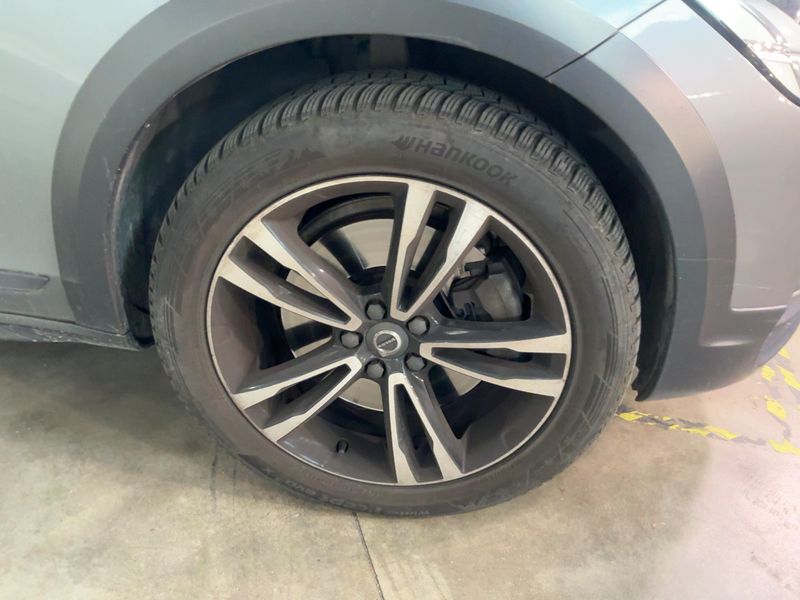 Volvo V90 Cross Country 2.0 D5 Pro AWD 2017 – снимка 11