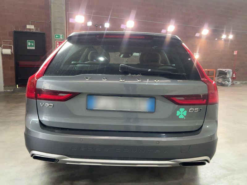 Volvo V90 Cross Country 2.0 D5 Pro AWD 2017 – снимка 7