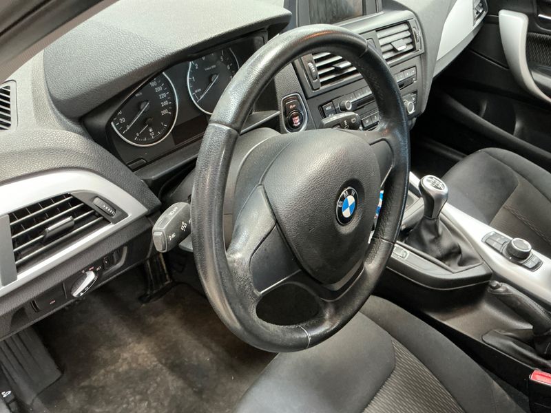 BMW 1er 116i 2012 – снимка 29