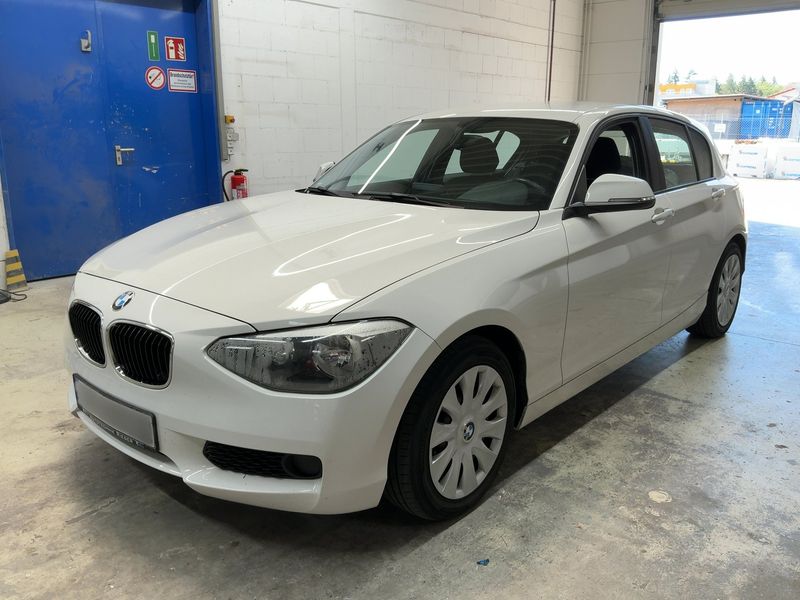 BMW 1er 116i 2012 – снимка 1