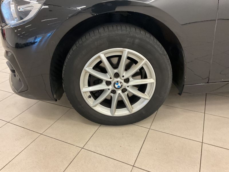 BMW 2er 216d Gran Tourer Advantage 2018 – снимка на щета 3