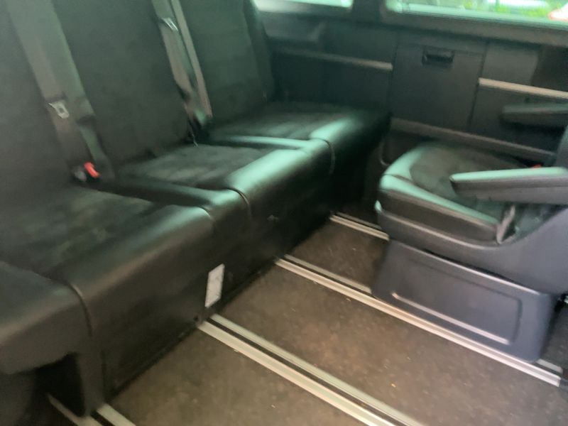Volkswagen T6 Multivan 2.0 TDI Generation Six 2016 – снимка 20