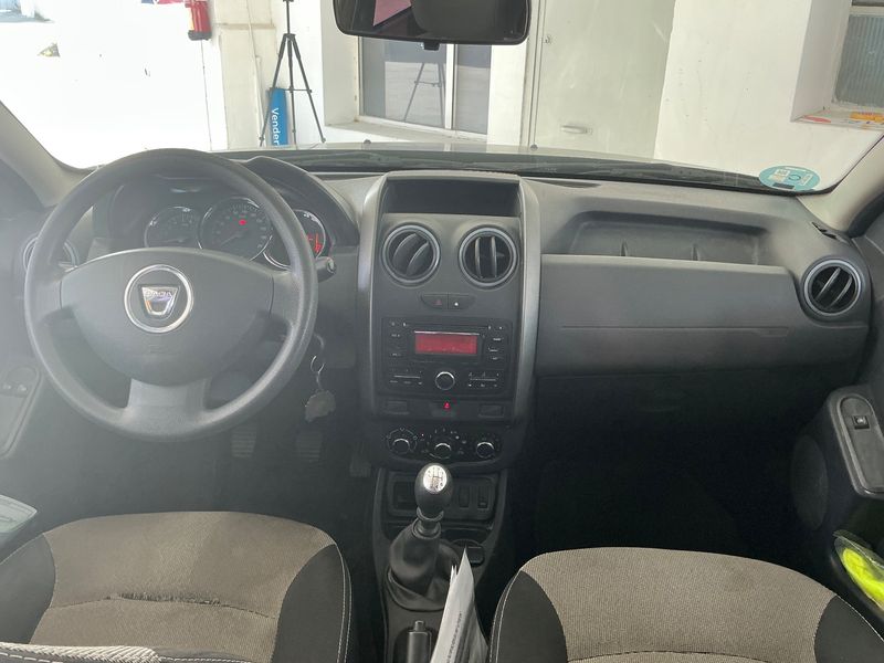 Dacia Duster 1.2 TCe Ambiance 4x2 2015 – снимка 17