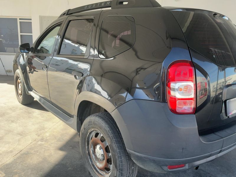 Dacia Duster 1.2 TCe Ambiance 4x2 2015 – снимка 6