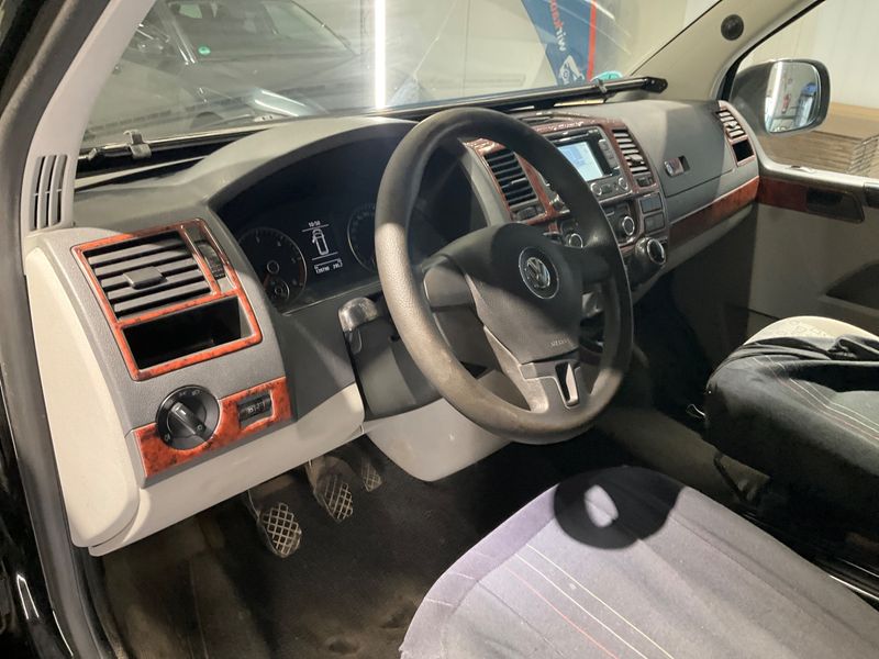 Volkswagen T5 Transporter 2.0 TDI Kasten 4Motion 2013 – снимка 37