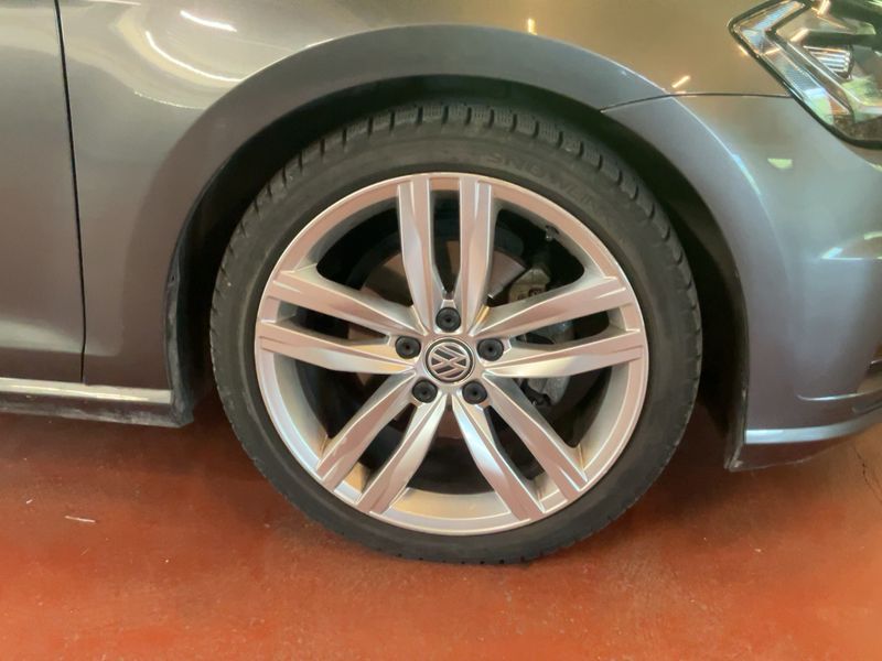 Volkswagen Golf VII 1.5 TSI ACT Carat BlueMotion Tech 2017 – снимка 11