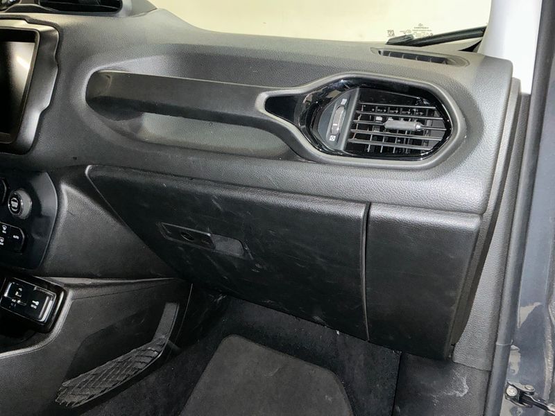Jeep Renegade 1.5 GSE T4 e-Hybrid S FWD 2022 – снимка 25