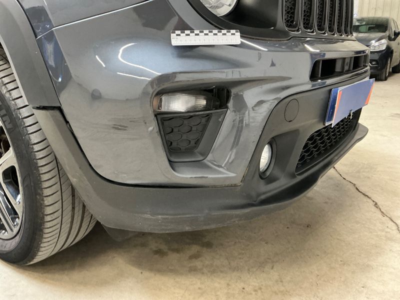 Jeep Renegade 1.5 GSE T4 e-Hybrid S FWD 2022 – снимка 30