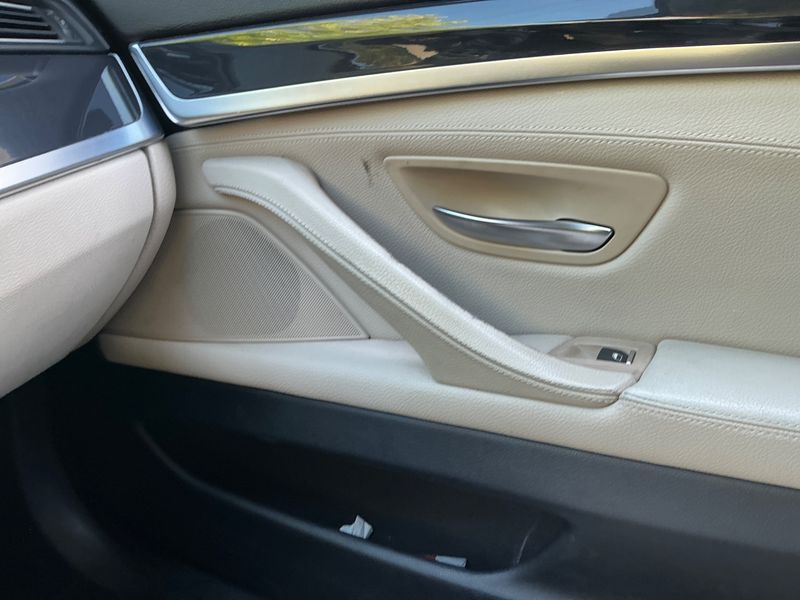 BMW 5er 518d 2015 – снимка 32