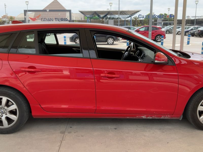 Volvo V60 2.0 D4 Kinetic 2012 – снимка 10