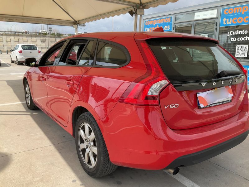 Volvo V60 2.0 D4 Kinetic 2012 – снимка 6