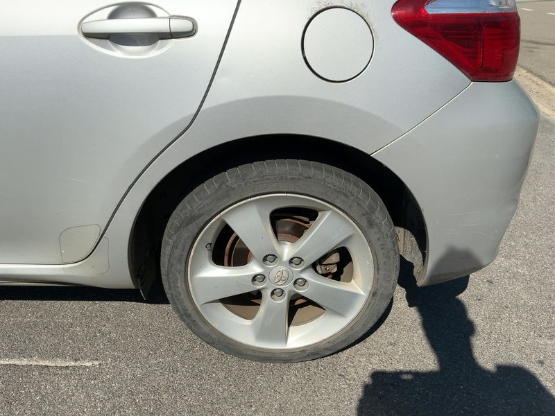 Toyota Auris 1.8 Hybrid Life 2011 – снимка 5