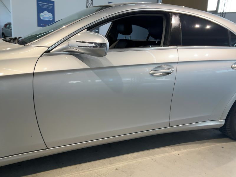Mercedes-Benz CLS-Klasse CLS 320 CDI 2010 – снимка 4