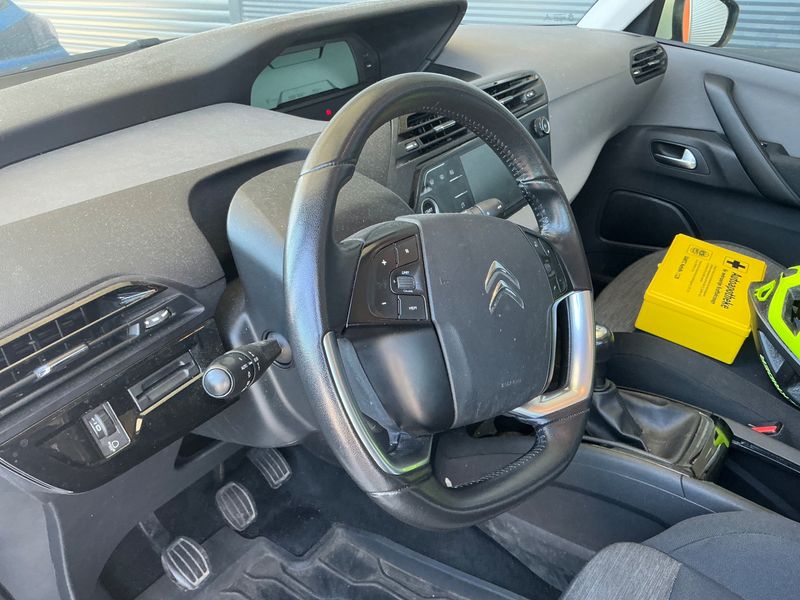 Citroen C4 Grand Picasso 1.2 e-THP Feel 2017 – снимка 30