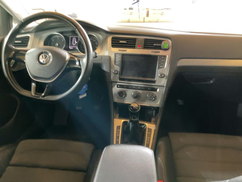 Volkswagen Golf VII 2.0 TDI Comfortline BlueMotion Tech 2016 – снимка 17