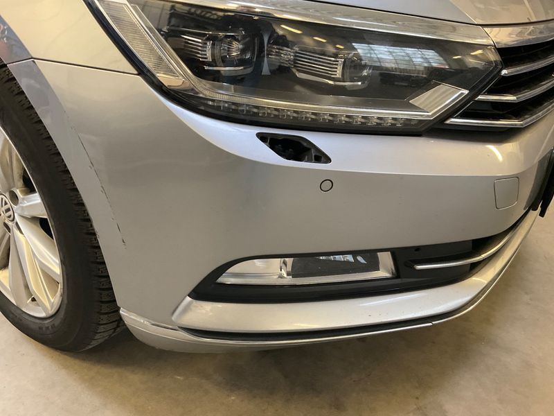 Volkswagen Passat 1.8 TSI Highline BlueMotion Tech 2017 – снимка 42