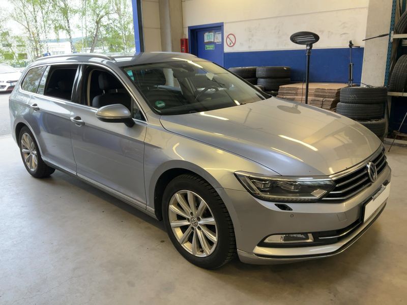 Volkswagen Passat 1.8 TSI Highline BlueMotion Tech 2017 – снимка 12