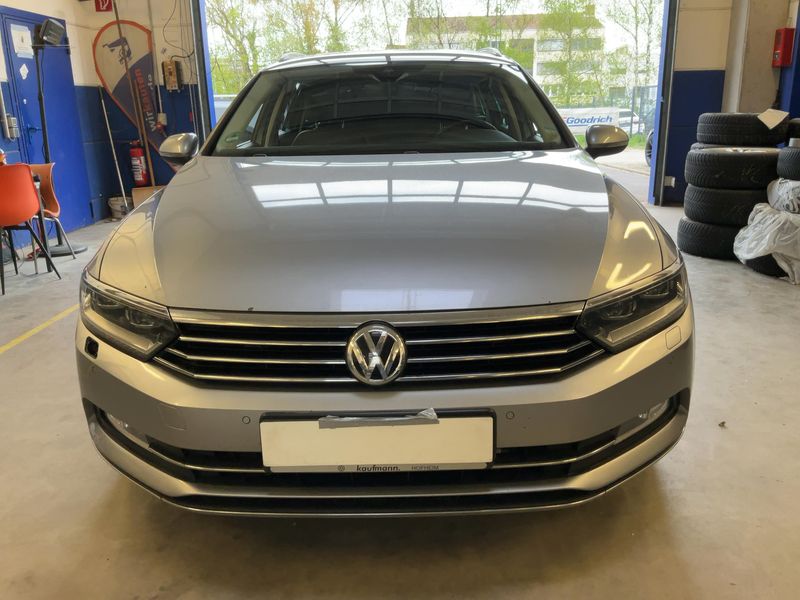 Volkswagen Passat 1.8 TSI Highline BlueMotion Tech 2017 – снимка 14