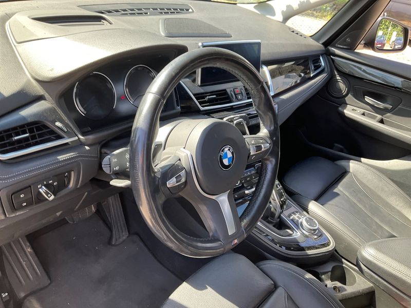 BMW 2er 220d Gran Tourer xDrive Sport Line 2020 – снимка 23