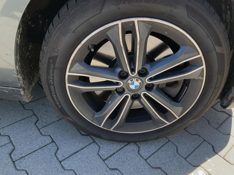 BMW 2er 220d Gran Tourer xDrive Sport Line 2020 – снимка 11