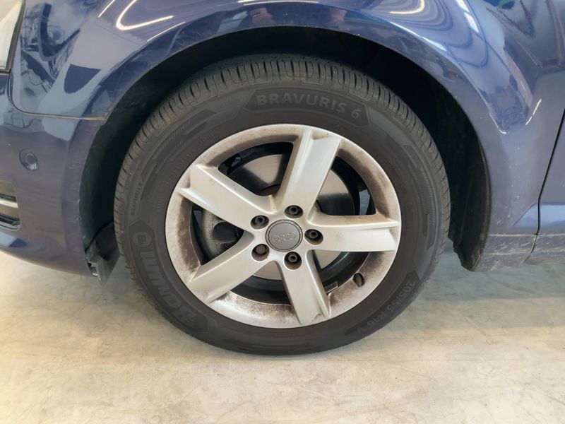 Audi A3 Sportback 1.8 TFSI Ambiente 2012 – снимка 3