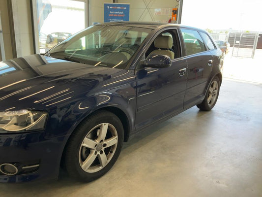 Audi A3 Sportback 1.8 TFSI Ambiente 2012 – снимка 2