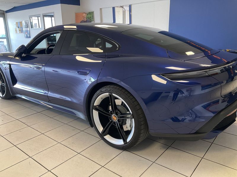 Porsche Taycan Turbo Turbo 2020 – снимка 6