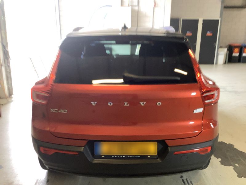 Volvo XC40 1.5 T5 Plug-in Hybrid R-Design 2WD 2020 – снимка 7