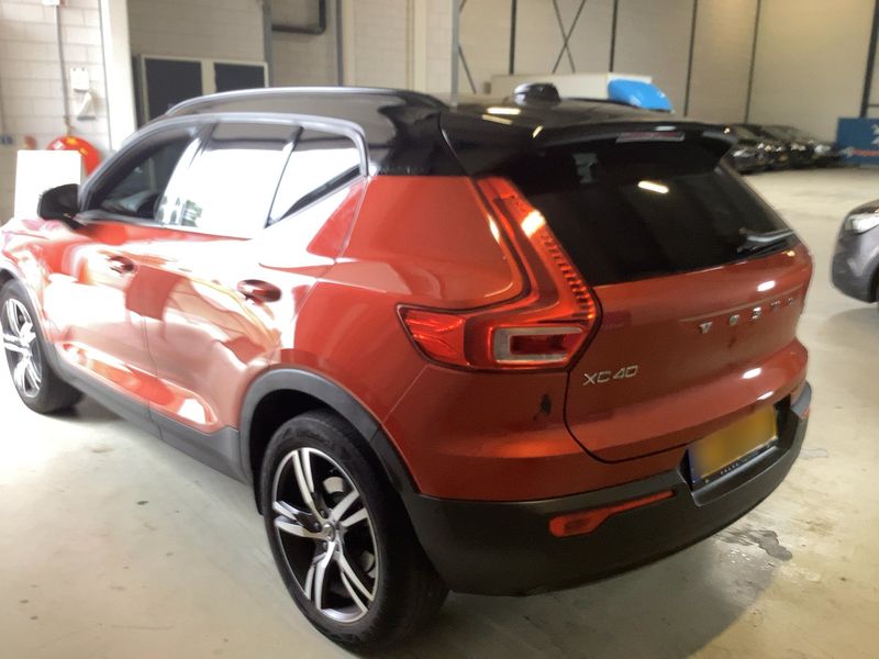 Volvo XC40 1.5 T5 Plug-in Hybrid R-Design 2WD 2020 – снимка 6