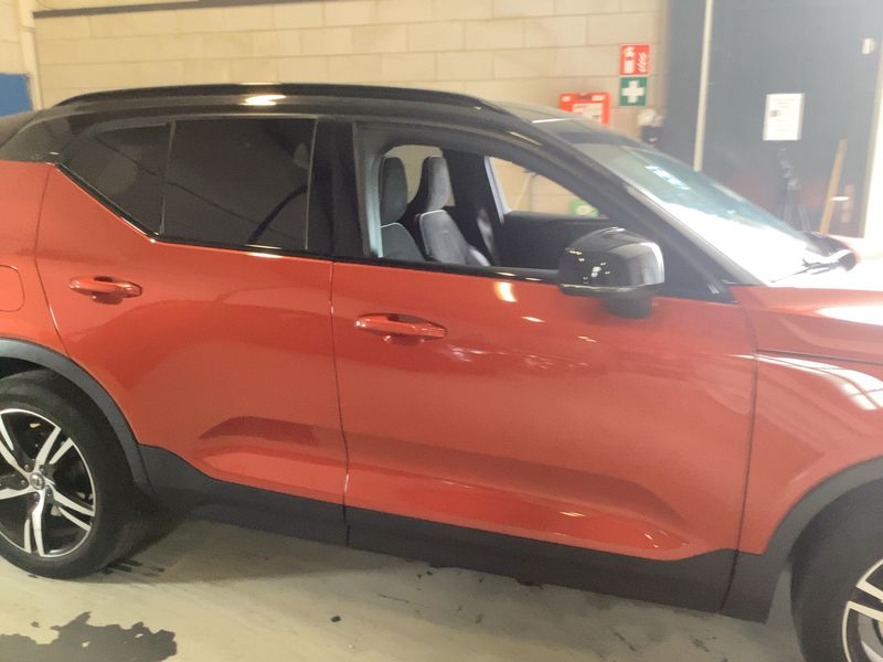 Volvo XC40 1.5 T5 Plug-in Hybrid R-Design 2WD 2020 – снимка 10