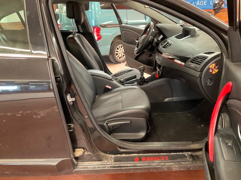 Renault Fluence 1.5 dCi Dynamique 2011 – снимка 3