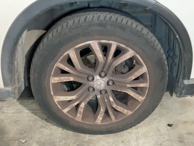 Mitsubishi Outlander 2.2 DI-D Instyle 2WD 2019 – снимка 11