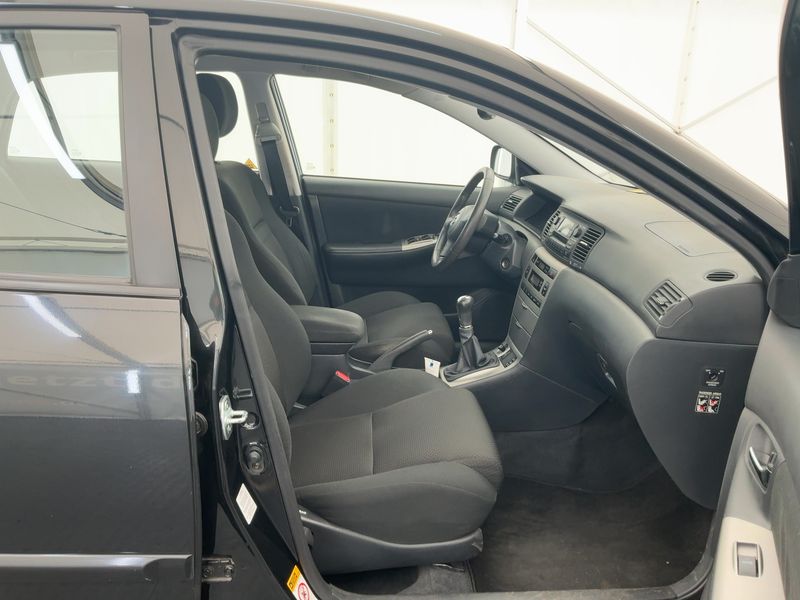 Toyota Corolla 1.6 Compact Edition 2007 – снимка 17