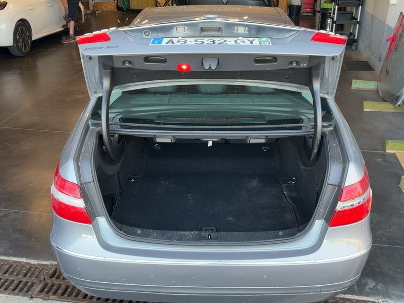 Mercedes-Benz E-Klasse E 220 CDI BlueEfficiency Avantgarde 2009 – снимка 10