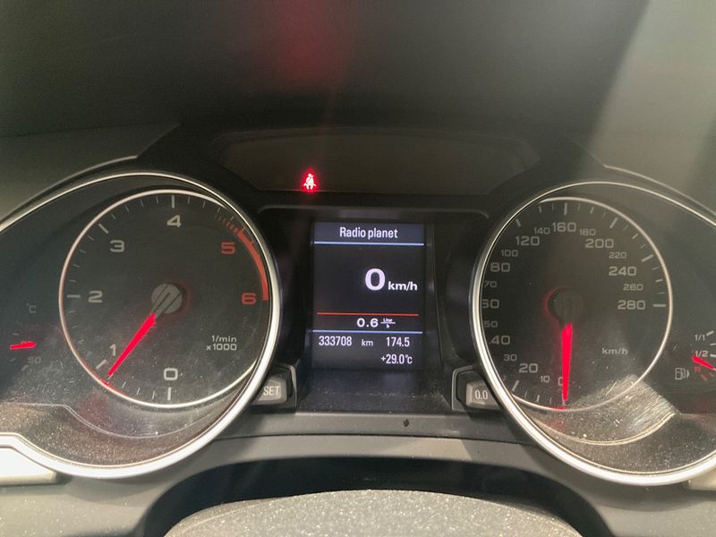 Audi A5 2.0 TDI 2009 – снимка 4