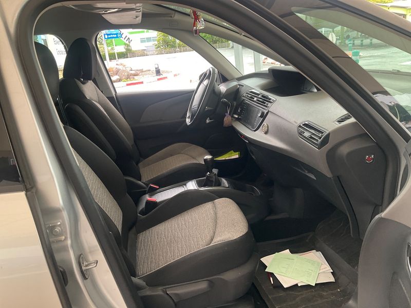 Citroen C4 Grand Picasso 1.2 e-THP Seduction 2016 – снимка 16